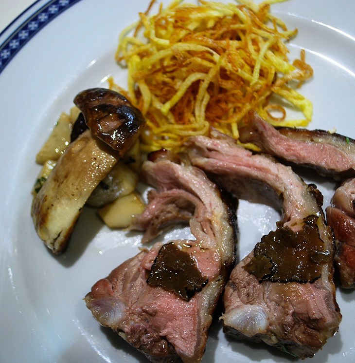 Carré di agnello al tartufo