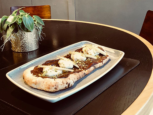 Pizza Ricotta, Pere e Cioccolato