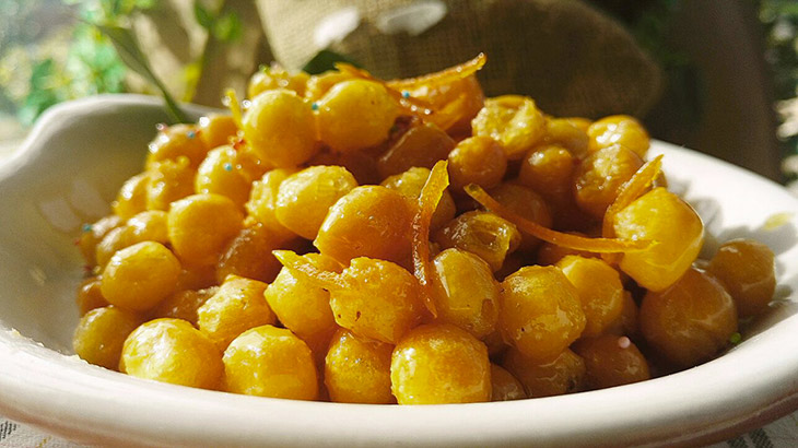 Scorzette d’arancia sugli Struffoli