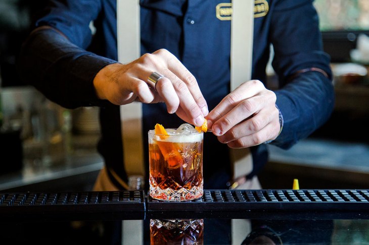 Il cocktail BarbaRione di Suburra 1930