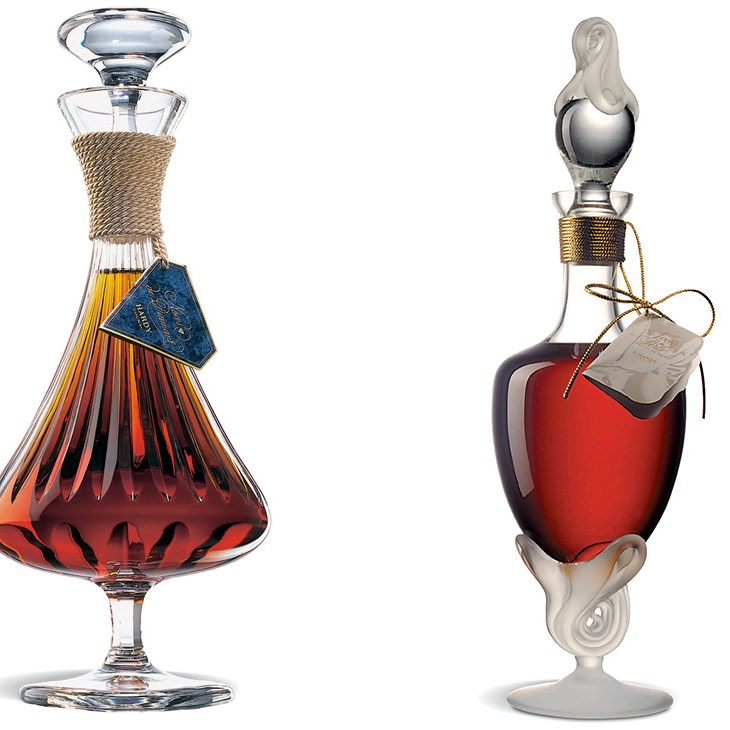 La preziosa bottiglia del Noces de Diamant e L’eleganza del cristallo di Lalique per il Noces de Perle