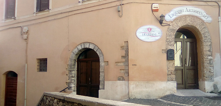 La sede della Distilleria Leardini Liquori dal 1958