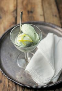 Sorbetto al basilico e zuppetta di limone