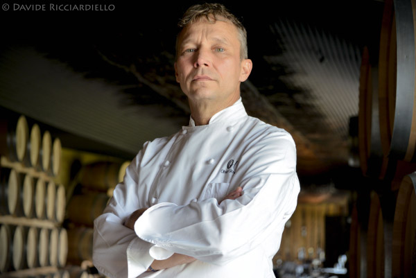 Lo chef Oliver Glowig del ristorante La Tavola, Il Vino, La Dispensa