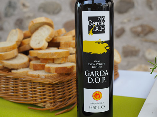 L’olio Garda DOP a tavola