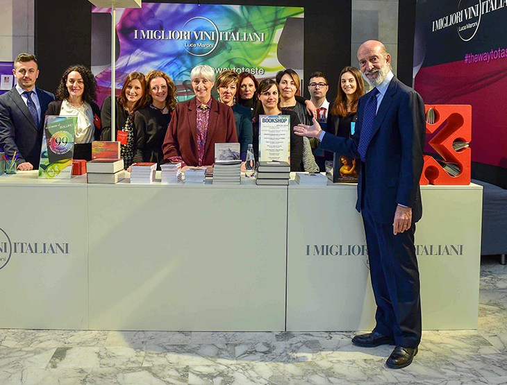 LUCA E FRANCESCA MARONI CON IL TEAM