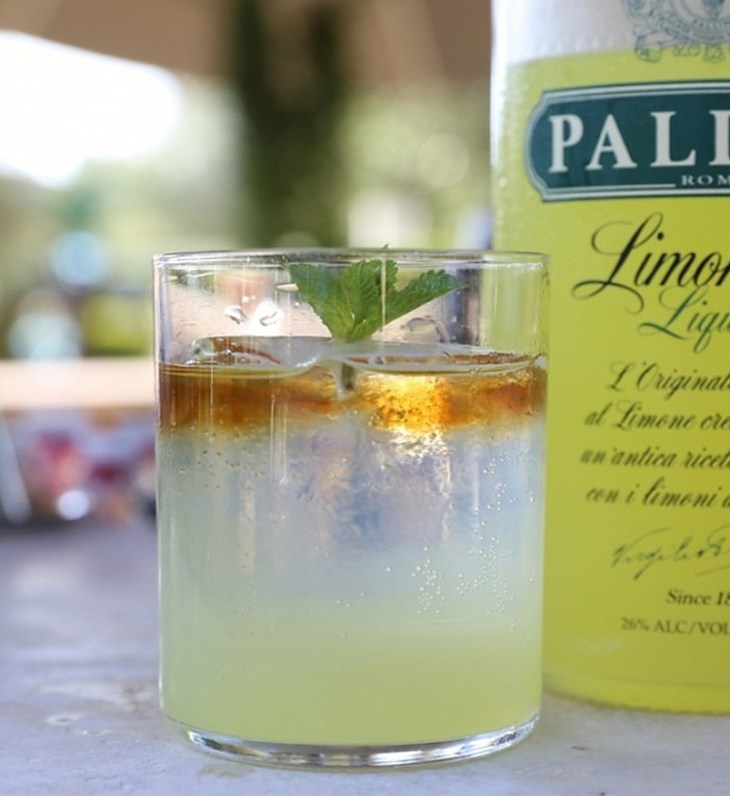 ÀROMA, UN DRINK CHE SA D’ESTATE