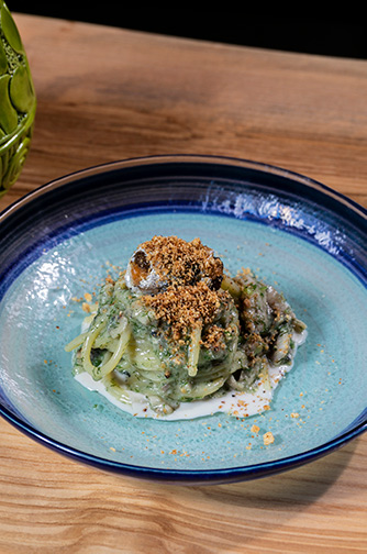 La Pasta alle Sarde del patron di Terrammare Beppe Barone